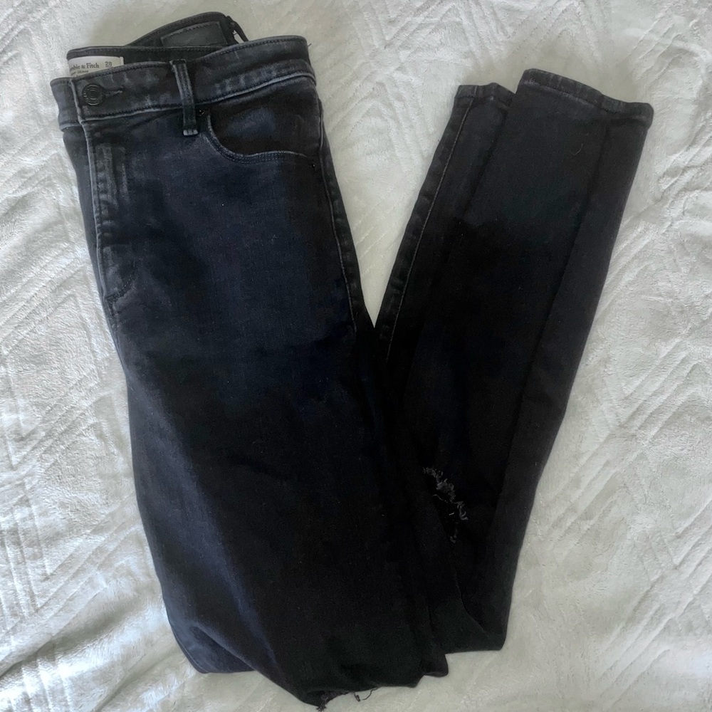 Abercrombie & Fitch The Super Skinny High Rise Jeans